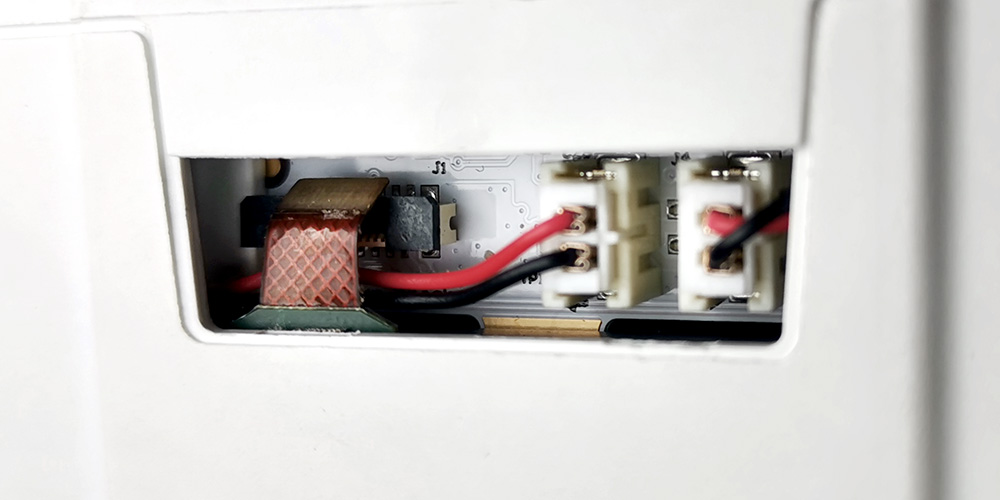 Loose-flextail-level-sensor.jpg
