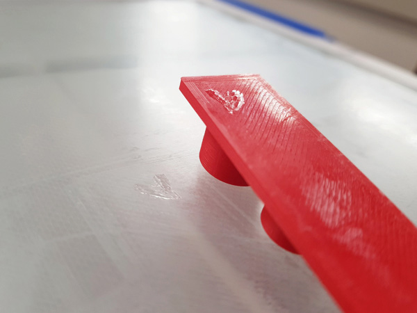 UltiMaker glass build plate - Safety and handling